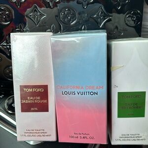 Set of spray and perfume